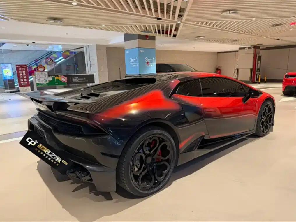 Huracán 2016 Huracán RWD Coupe — миниатюра 4