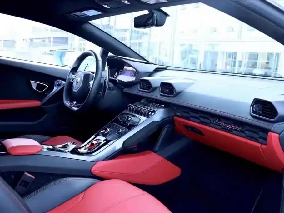 Huracán 2016 Huracán RWD Coupe — миниатюра 7