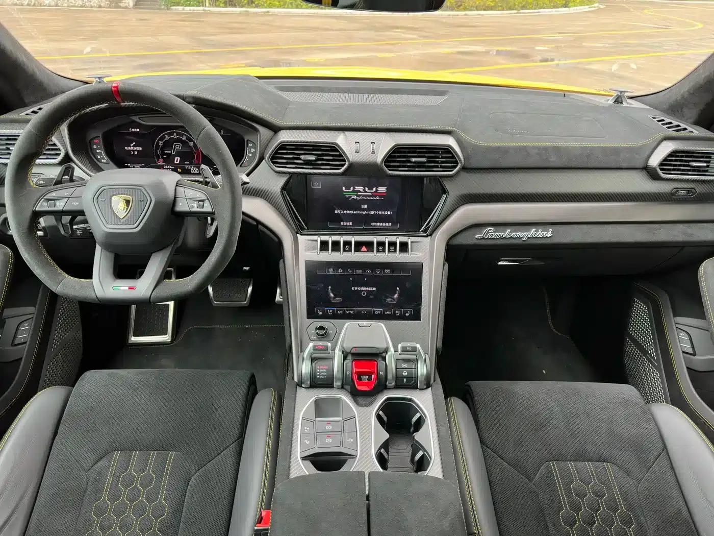 Urus 2022 4.0T V8 Performante — миниатюра 3