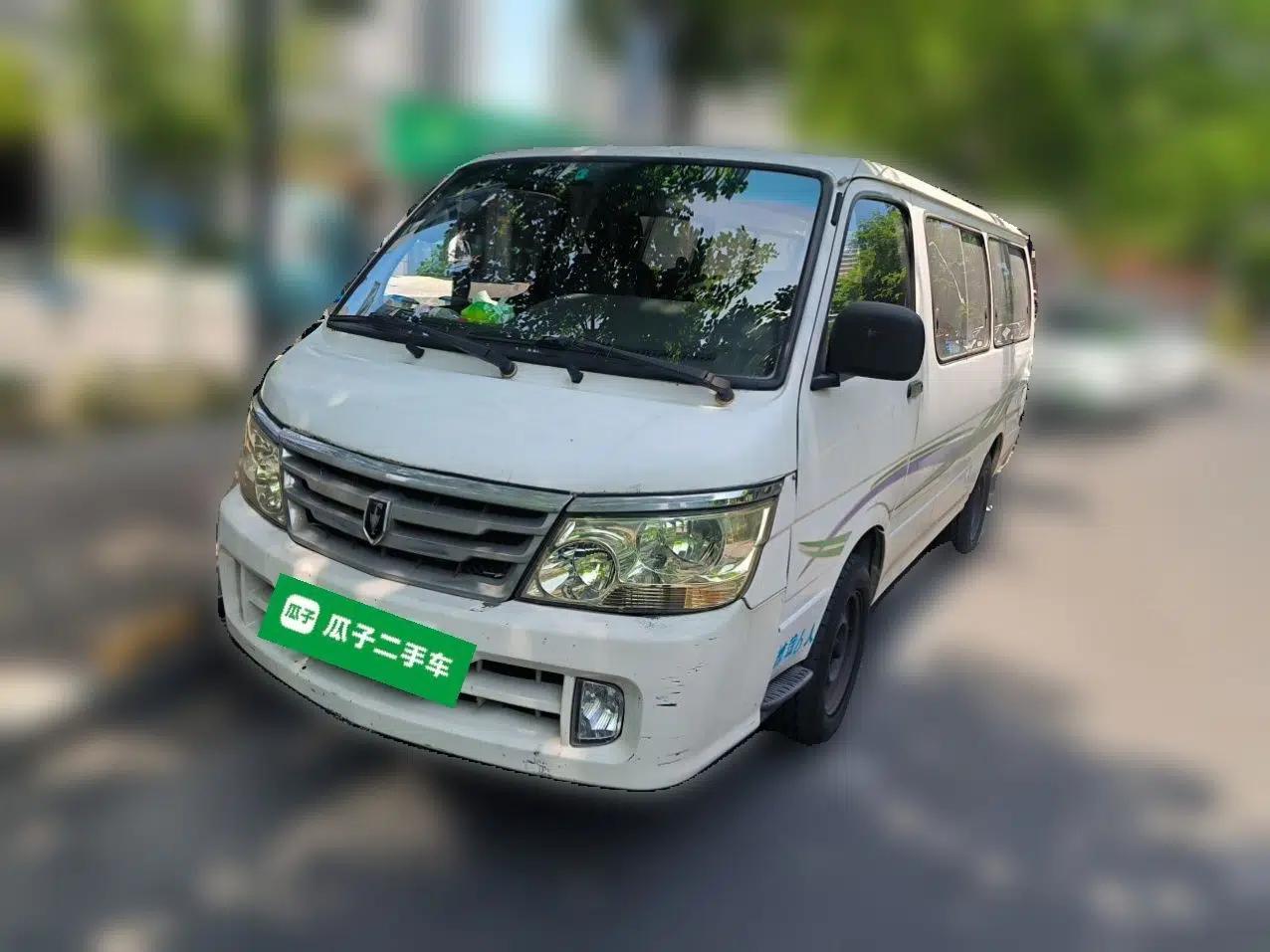 Jinbei Hiace 2014 2.0L Fifth-Generation Xiangyun Comfort Type 1 4G21C — миниатюра 1