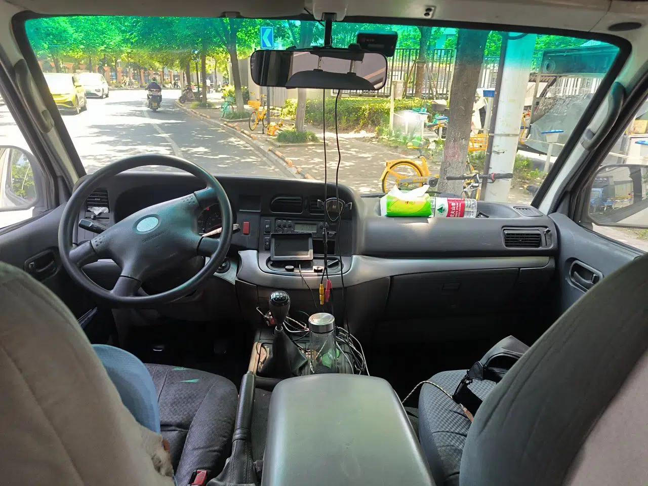 Jinbei Hiace 2014 2.0L Fifth-Generation Xiangyun Comfort Type 1 4G21C — миниатюра 19