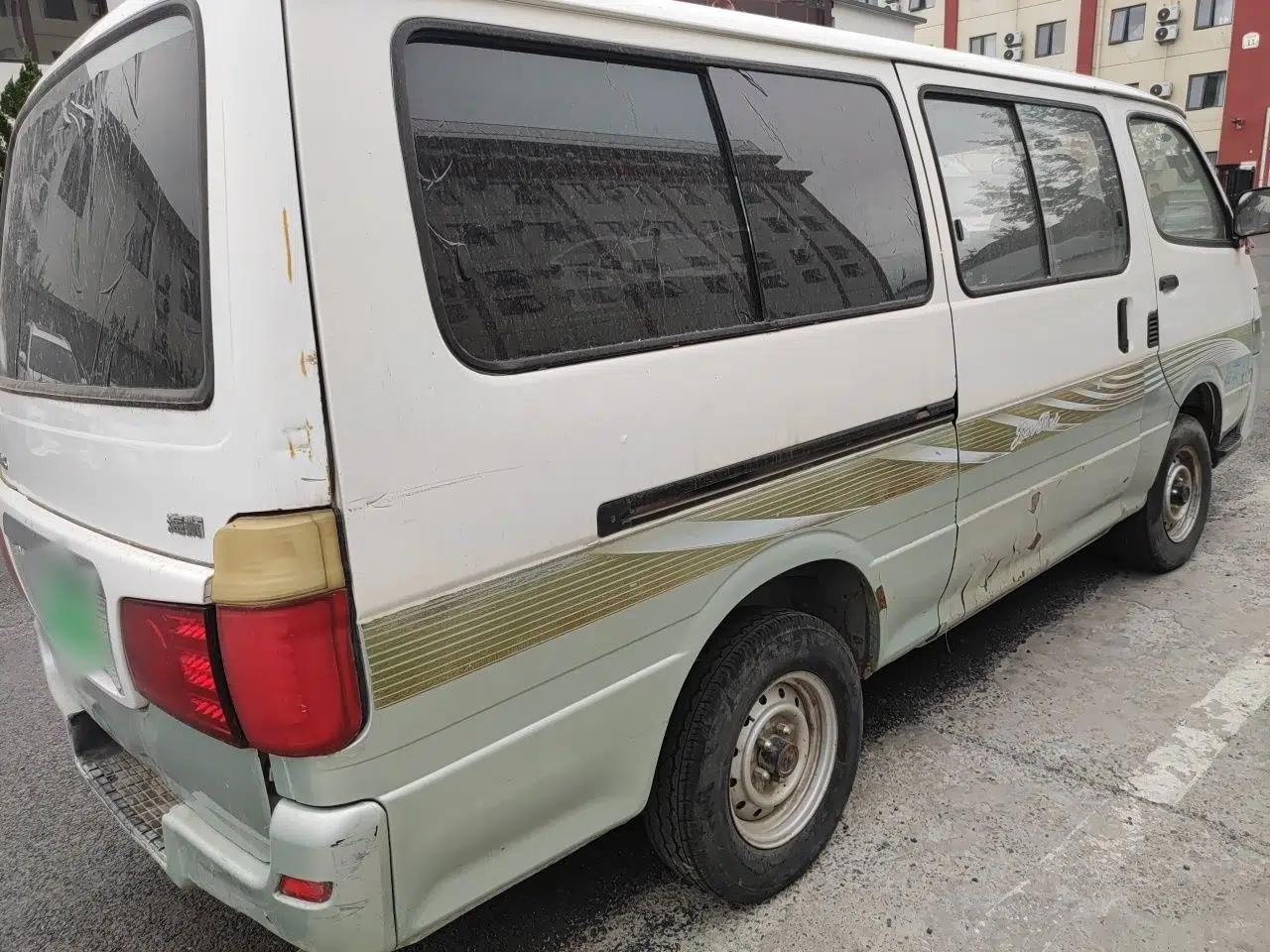 Jinbei Hiace 2011 2.0L Fifth-Generation Express Luxury V19 — миниатюра 6
