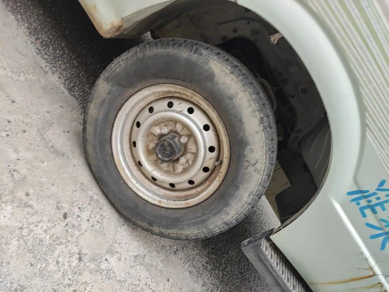 Jinbei Hiace 2011 2.0L Fifth-Generation Express Luxury V19 — миниатюра 8