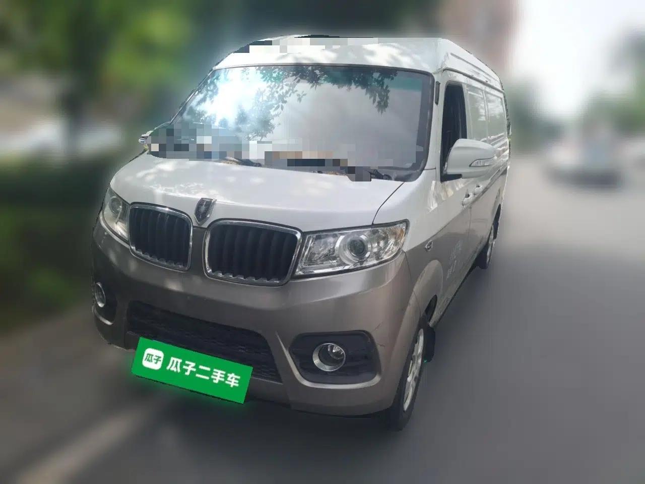 Jinbei New Hiace X30L 2019 1.5L Cargo Van Wealth Edition China VI SWC15M — миниатюра 1