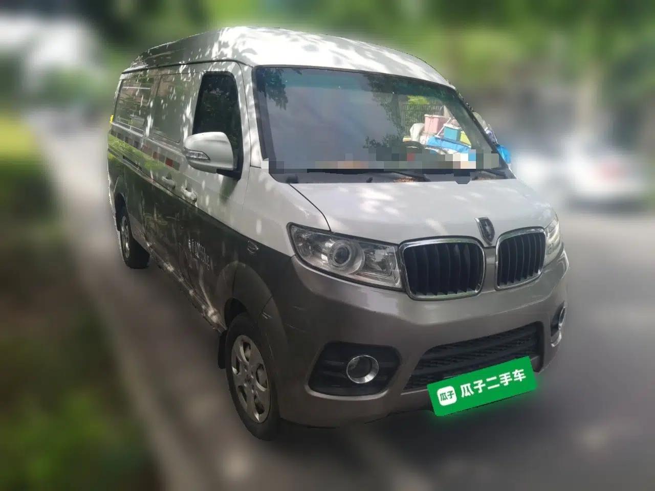 Jinbei New Hiace X30L 2019 1.5L Cargo Van Wealth Edition China VI SWC15M — миниатюра 3