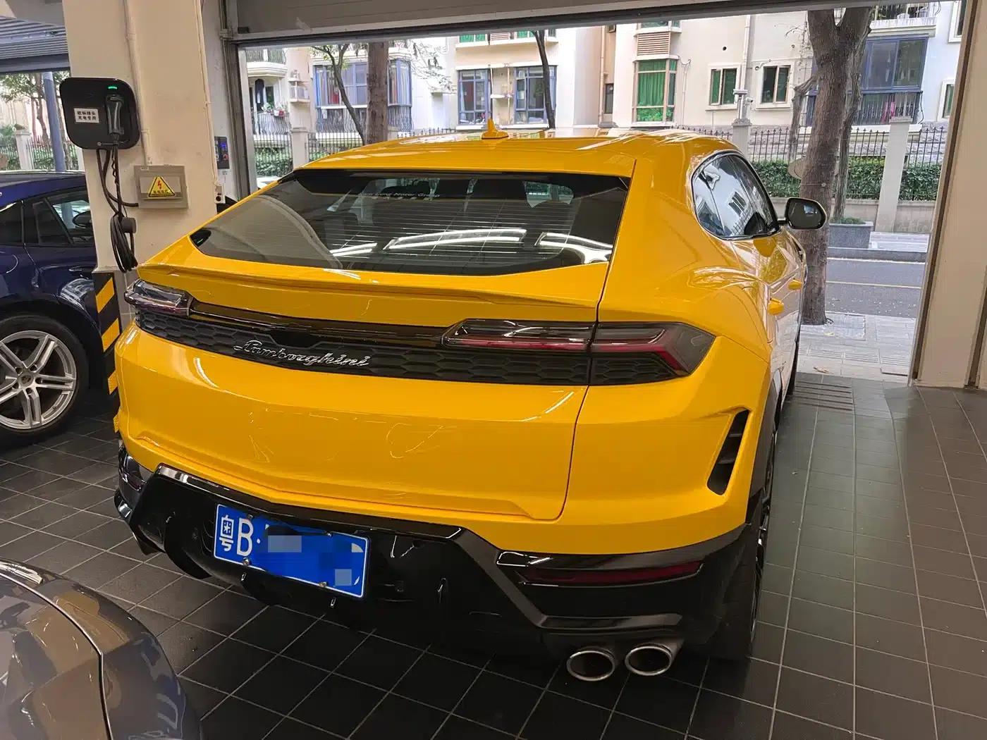 2025 Urus SE 4.0T Standard Edition — миниатюра 7