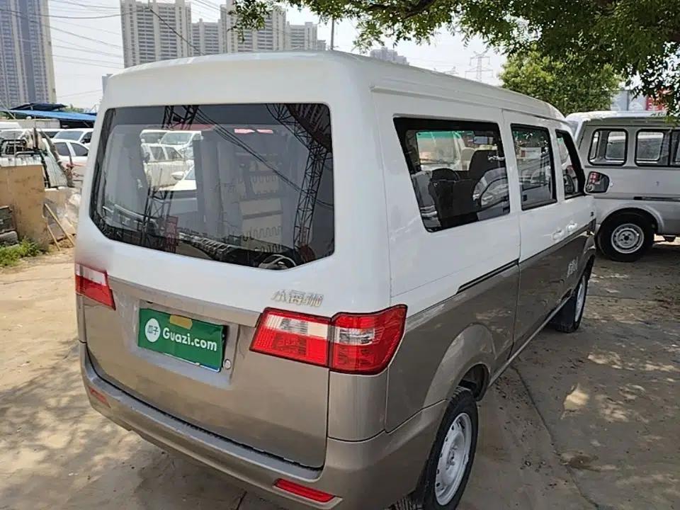 Jinbei Hiace X30 2024 1.5L Wealthy-Style Passenger Van 5/6/7 Seater — миниатюра 6