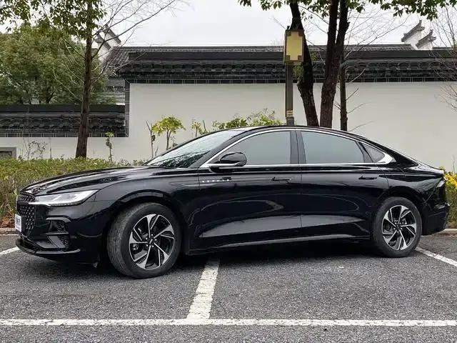 Lincoln Z 2022 iCool Premium Edition