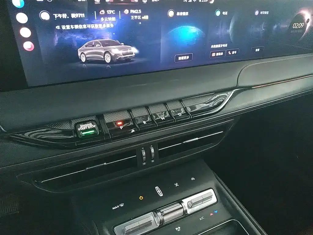 Lincoln Z 2024 2.0T Premium Edition — миниатюра 7