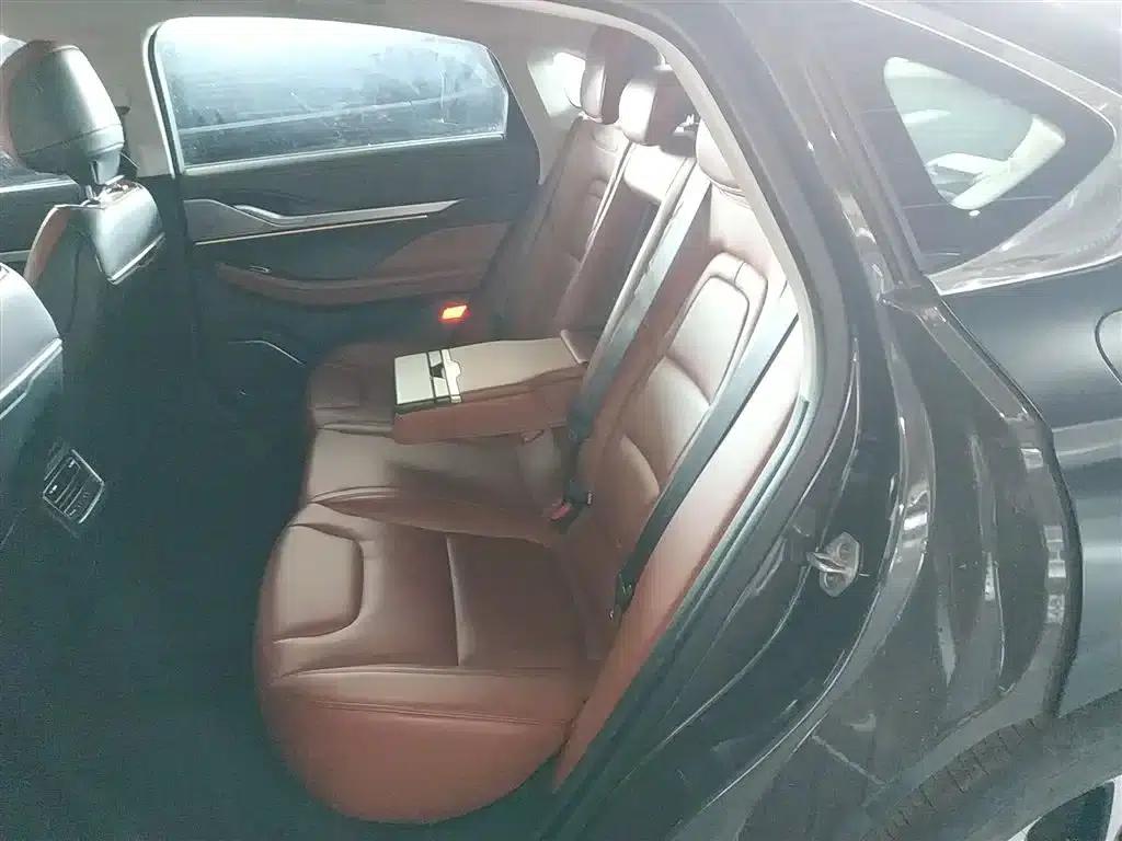 Lincoln Z 2024 2.0T Premium Edition — миниатюра 10