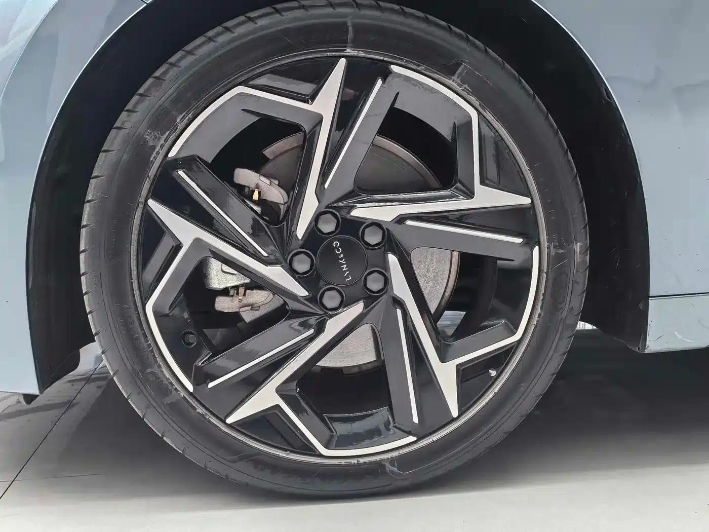 Lynk & Co 07 EM-P 2024 Model EM-P 126L Long Range Ultra — миниатюра 4