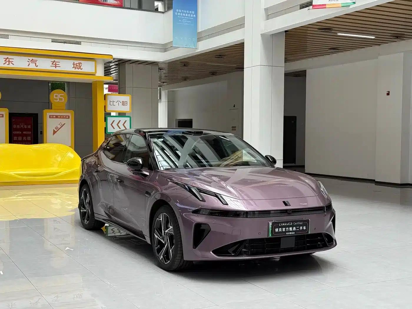 Lynk & Co 07 EM-P 2026 Model, 126km Long Range Ultra H7 — миниатюра 2
