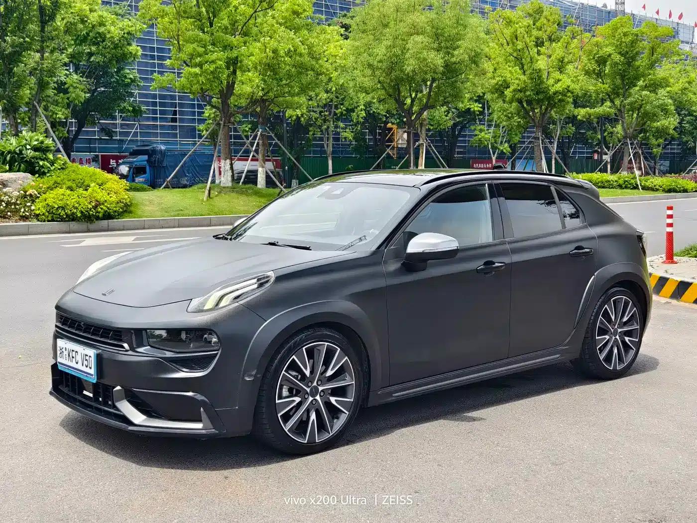 Lynk & Co 02 Hatchback 2021 2.0TD Halo Driving Package Edition — миниатюра 1