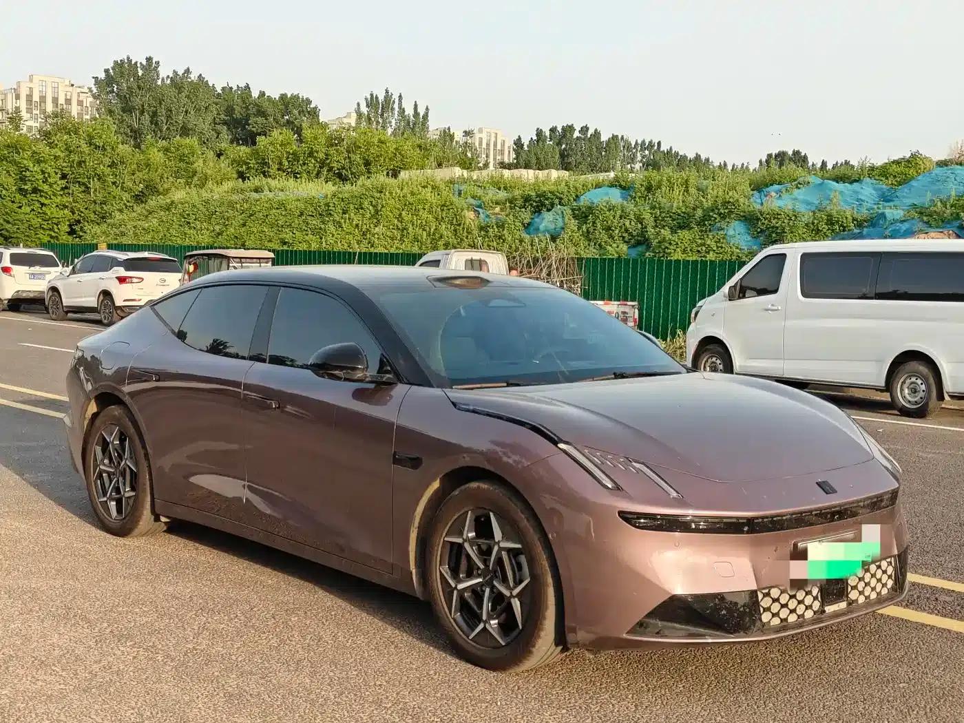 Lynk & Co 10 2025 240 AWD Ultra — миниатюра 3