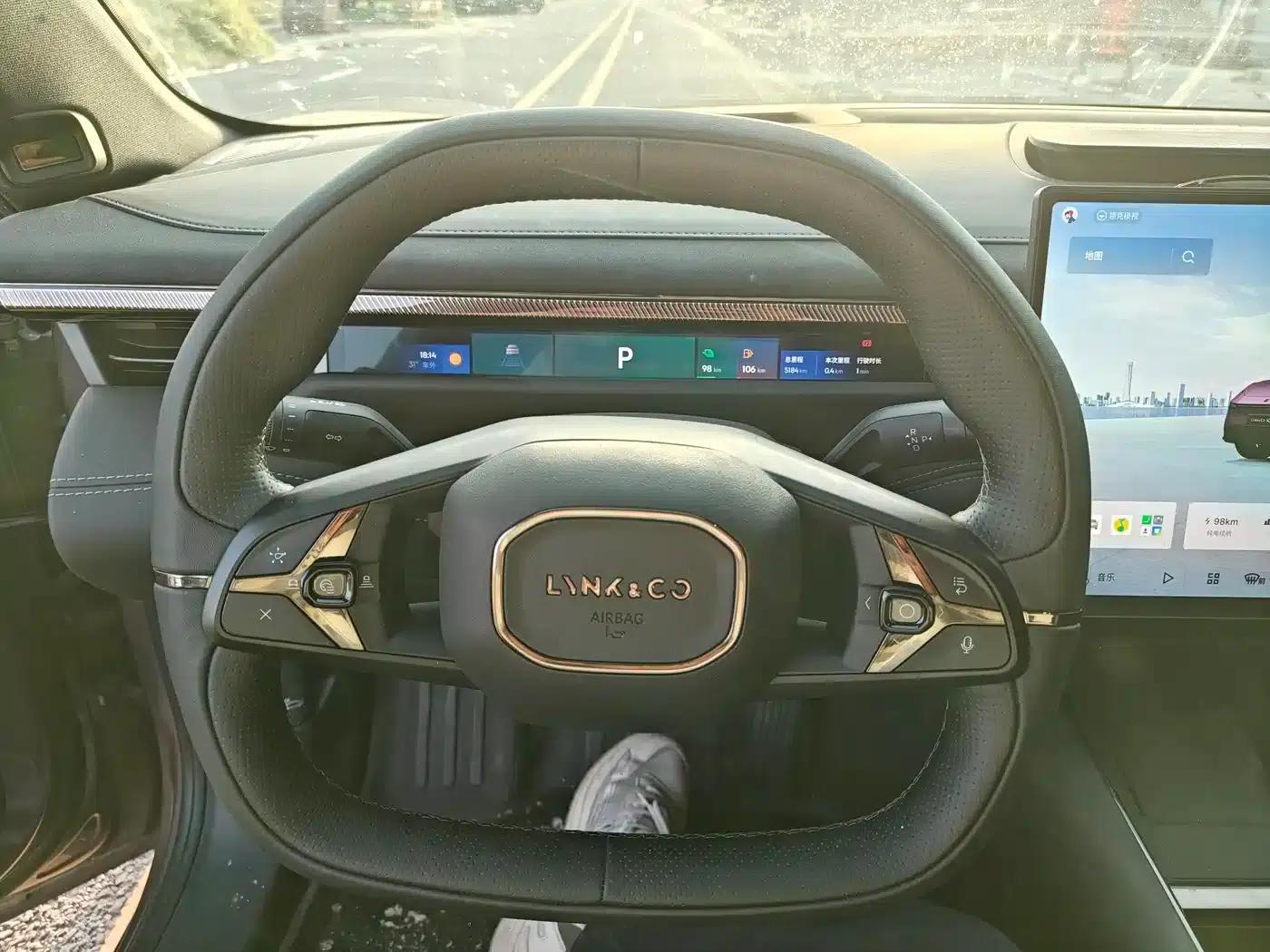 Lynk & Co 10 2025 240 AWD Ultra — миниатюра 5