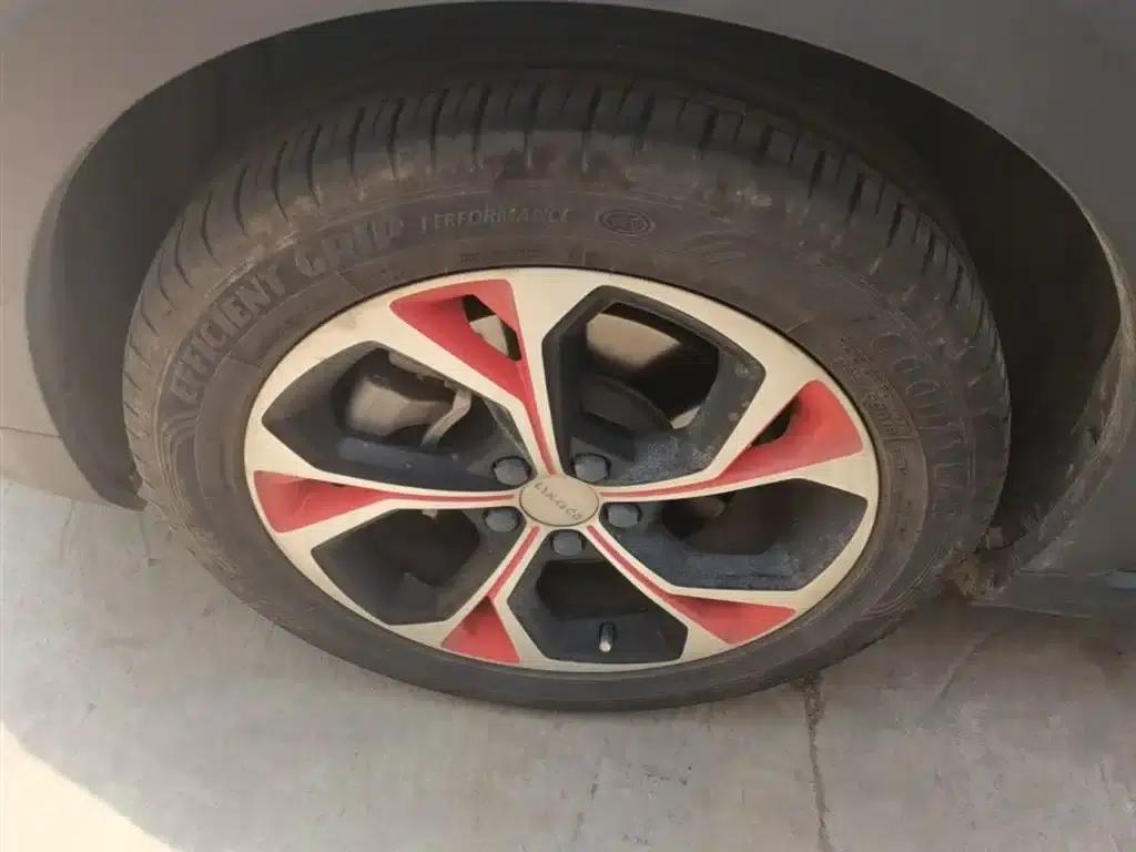 Lynk & Co 02 PHEV 2019 1.5T Pro — миниатюра 23