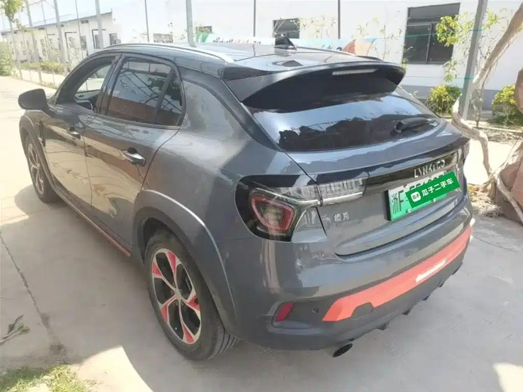 Lynk & Co 02 PHEV 2019 1.5T Pro — миниатюра 5