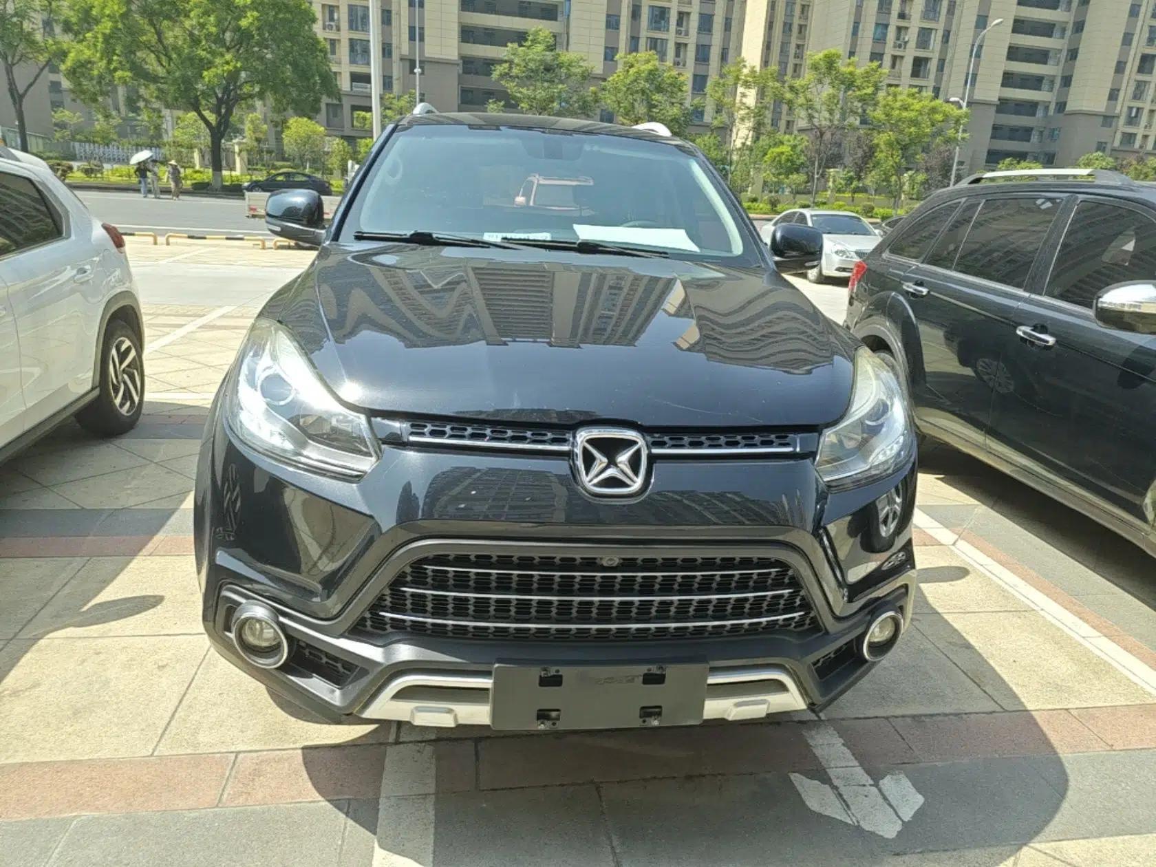 JMC Yusheng S350 2016 2.0T Automatic Two-Wheel Drive Gasoline Luxury Version with Sunroof 5 Seats — миниатюра 2
