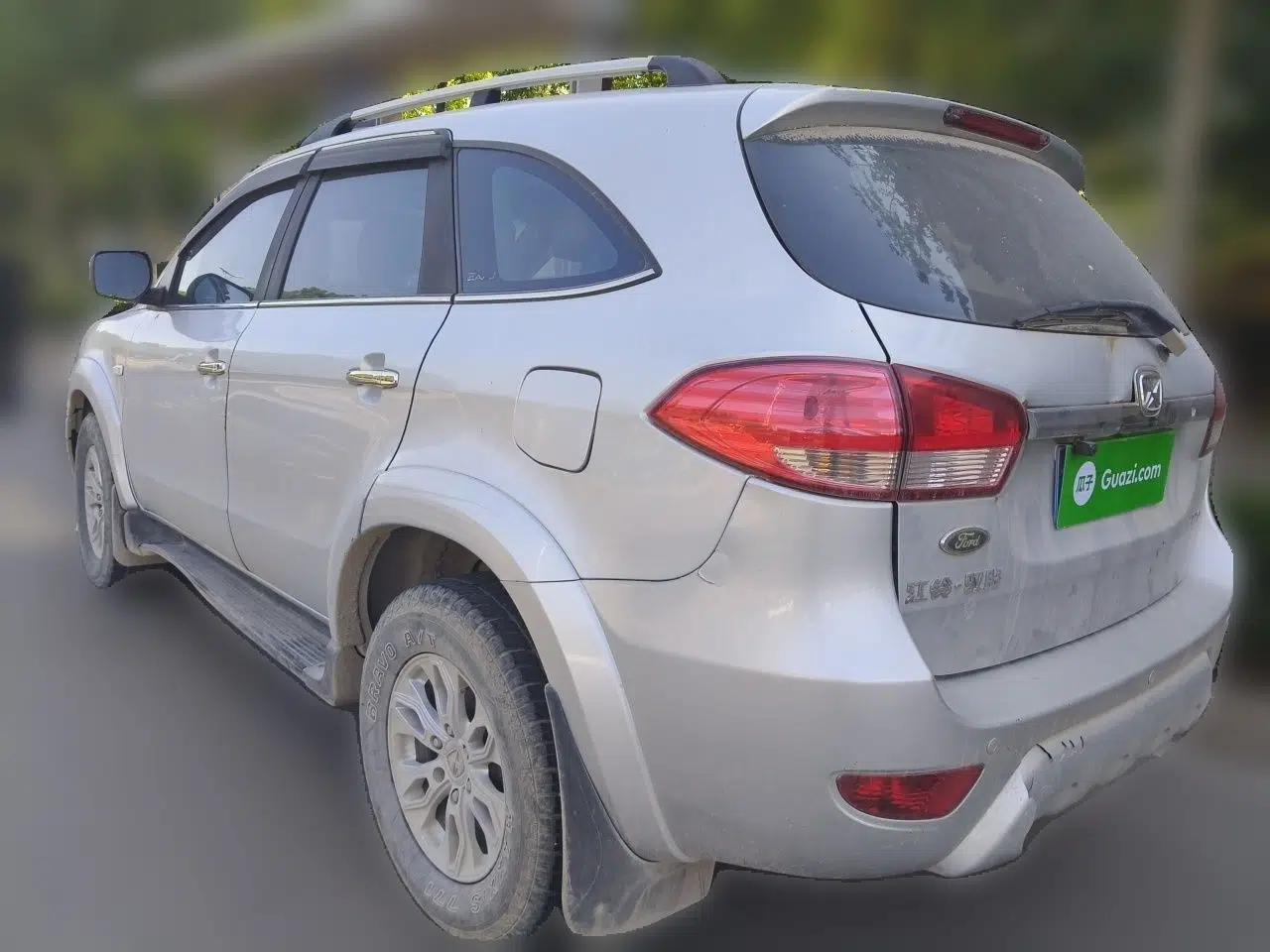 JMC Yusheng S350 2011 2.4T Two-Wheel-Drive Luxury 5-Seater — миниатюра 4