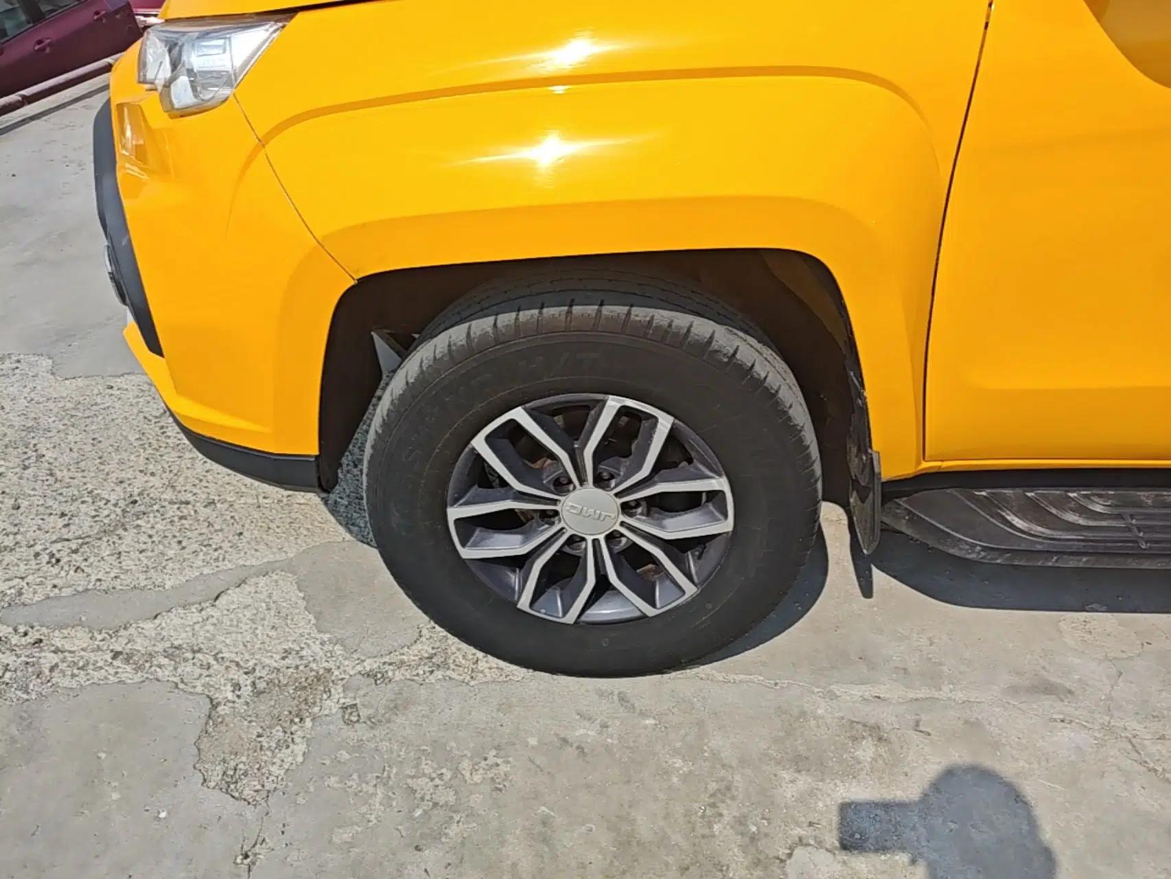 JMC Yuhu EV 2022 4x2 LX JX1032PSEF5BEV — миниатюра 9