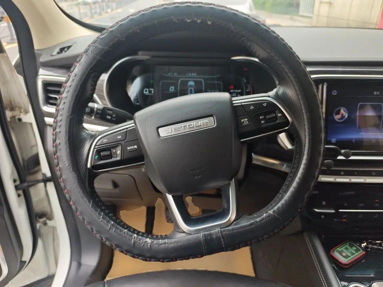 JETOUR X90 2019 1.5T Manual Enjoyment Model 7 Seats China VI Standard — миниатюра 11
