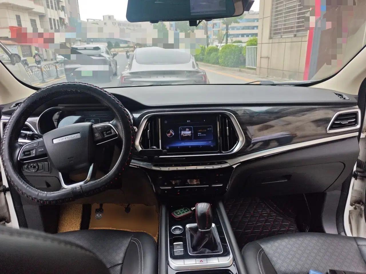 JETOUR X90 2019 1.5T Manual Enjoyment Model 7 Seats China VI Standard — миниатюра 10