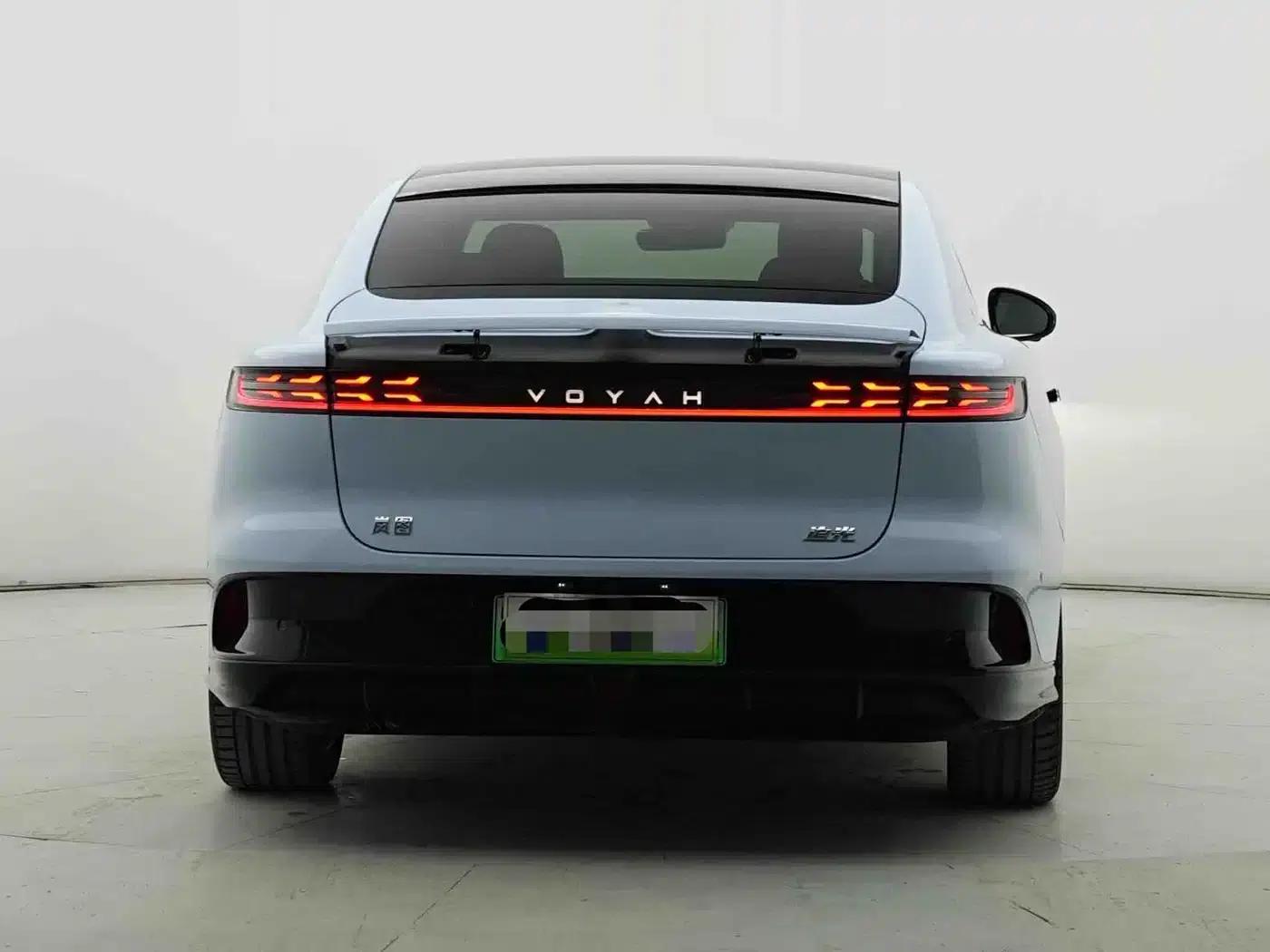 Voyah Chasing Light 2023 AWD Flagship Edition — миниатюра 6