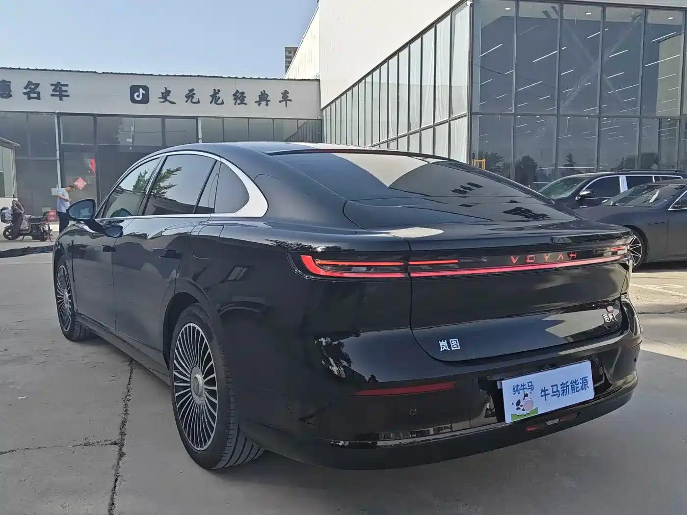 Voyah Chase Light L 2026 All-Wheel Drive Ultra — миниатюра 9