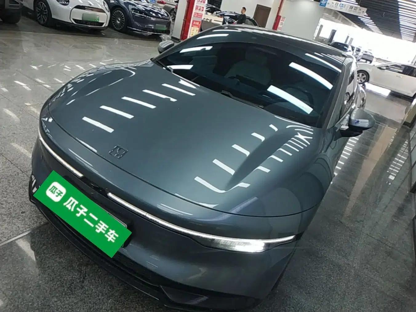 Zeekr 007 2024 Four-Wheel Drive Version 75 kWh — миниатюра 1
