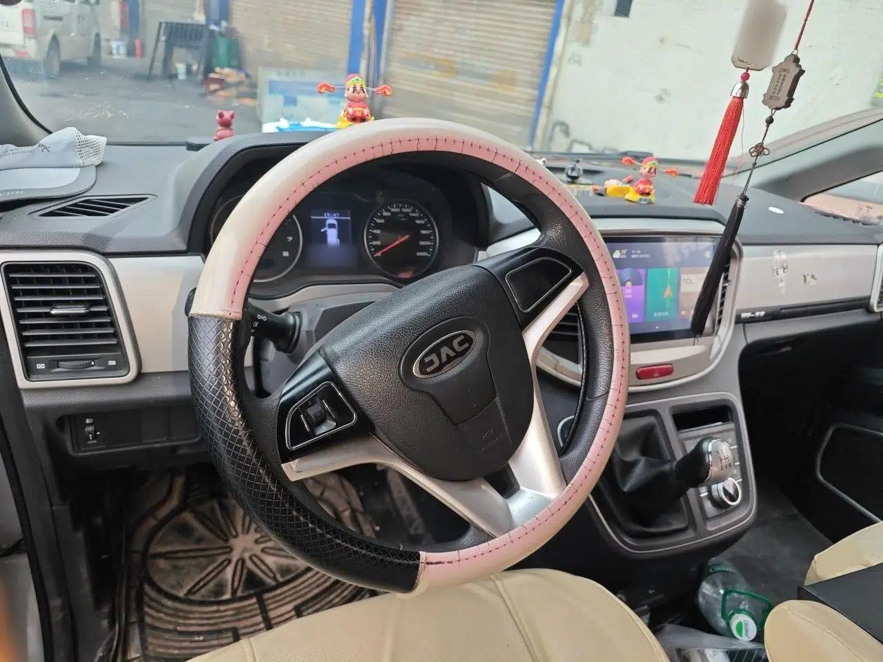 JAC Refine M4 2018 2.0L Manual Express Version — миниатюра 11