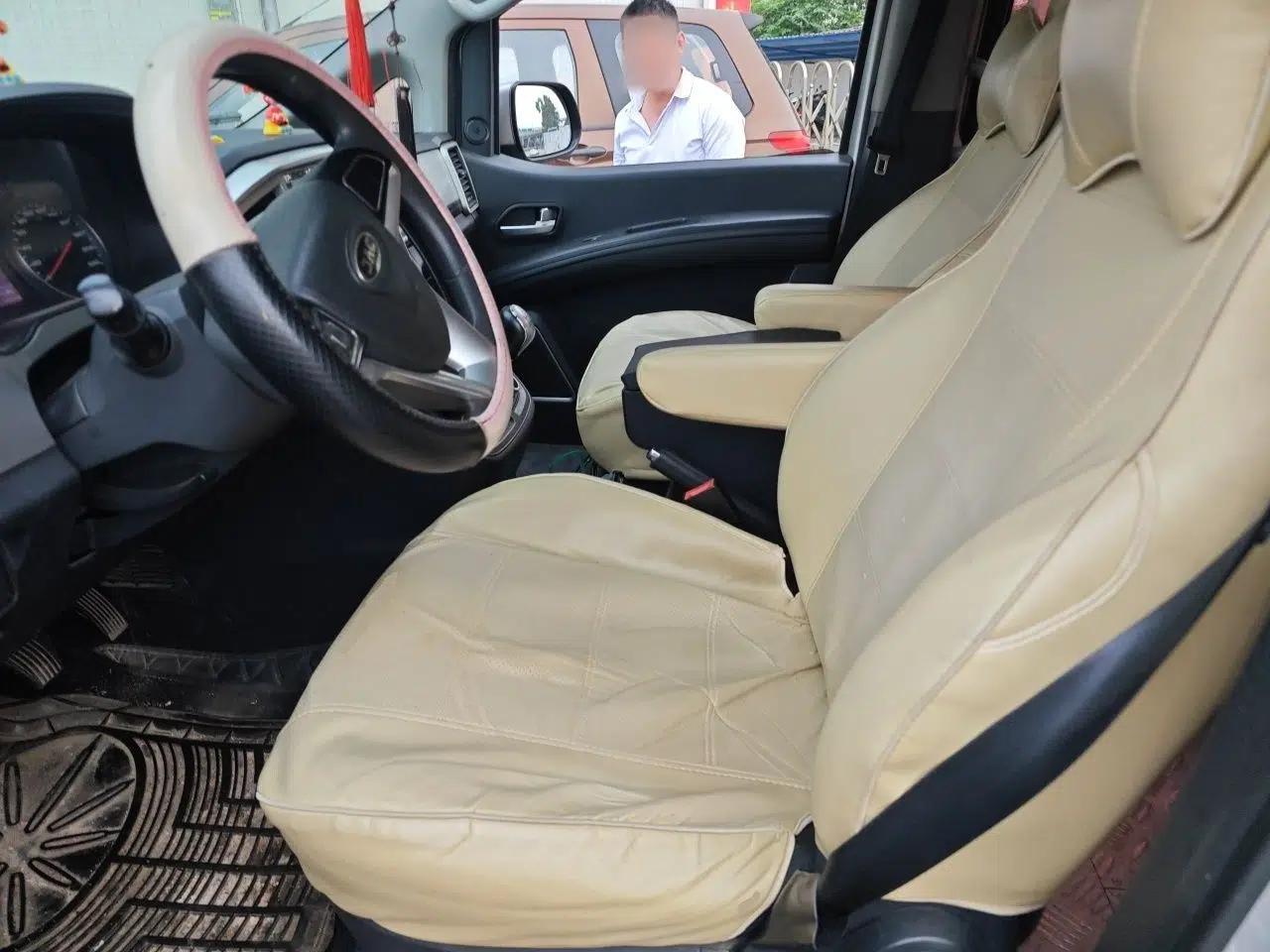 JAC Refine M4 2018 2.0L Manual Express Version — миниатюра 16