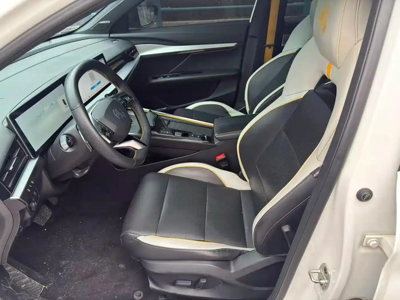 MG5 Scorpio 2022 1.5T Luxury Edition — миниатюра 4