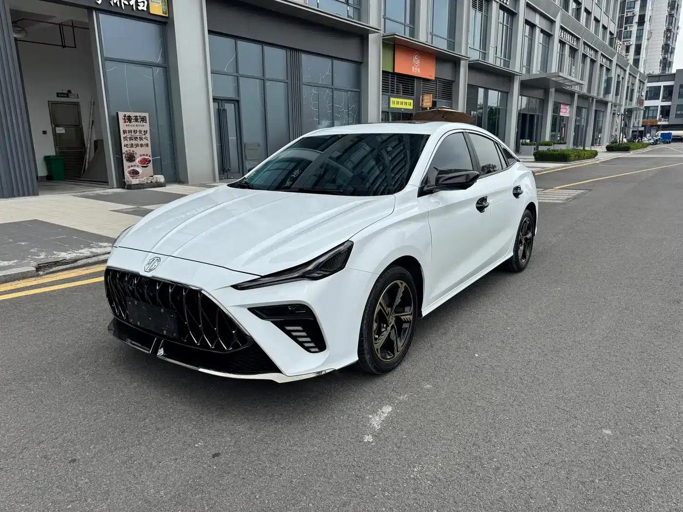MG5 Scorpio 2022 1.5T Luxury Edition — миниатюра 1