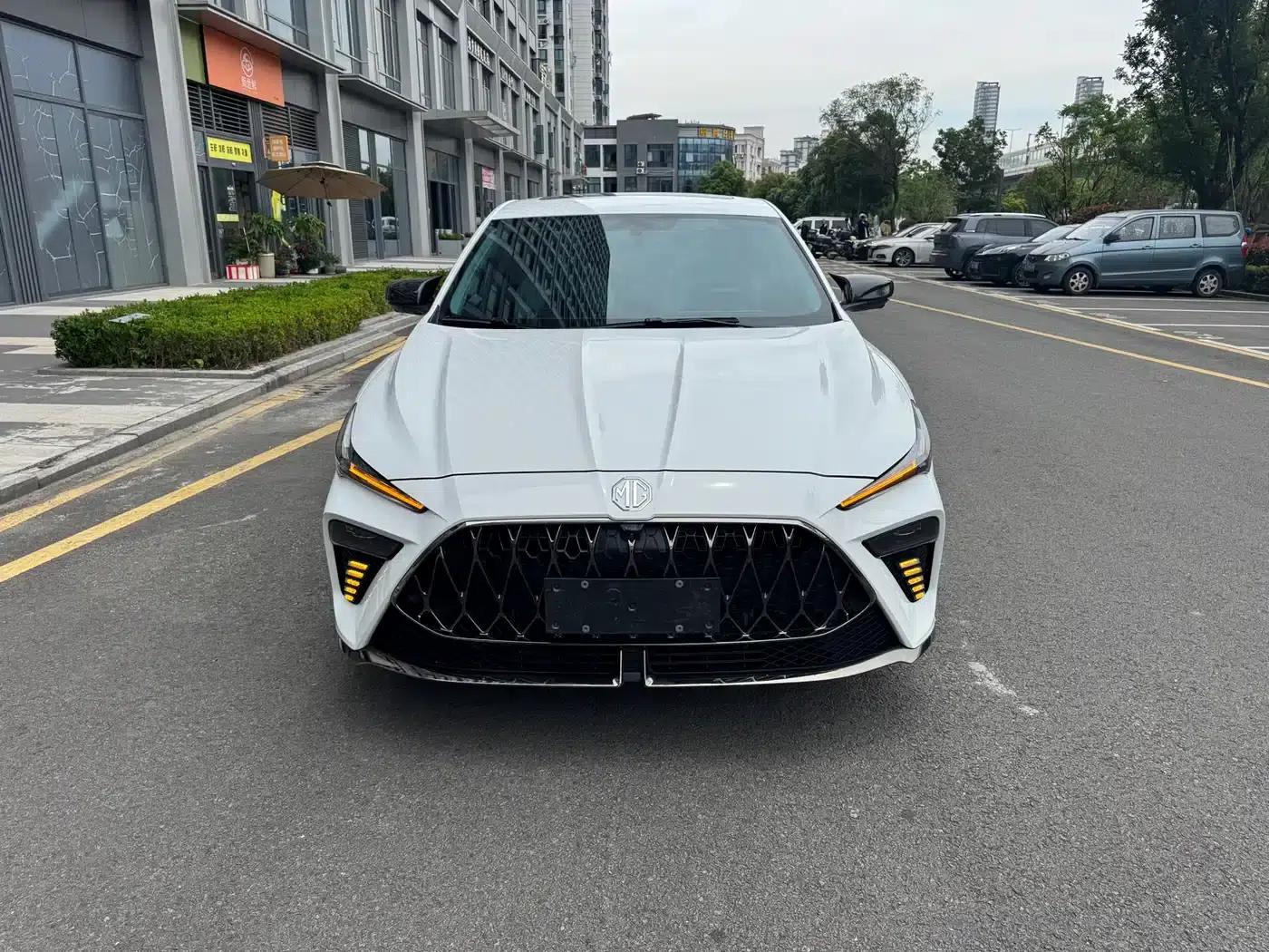 MG5 Scorpio 2022 1.5T Luxury Edition — миниатюра 2