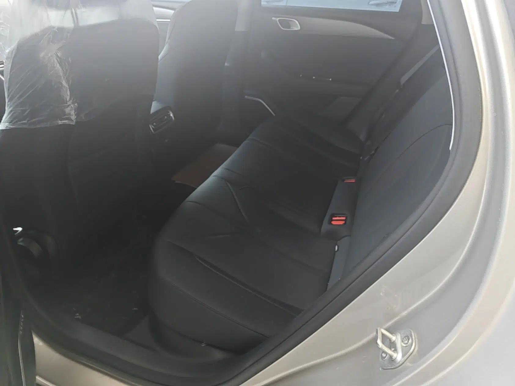 Geely Galaxy Stellar 6 2026 Model 60km Sailing Edition — миниатюра 19