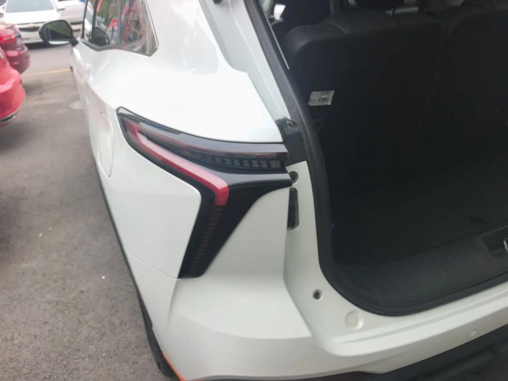 Cowin Kunlun 2023 Kunlun 300 Mountain Peak Edition — миниатюра 4