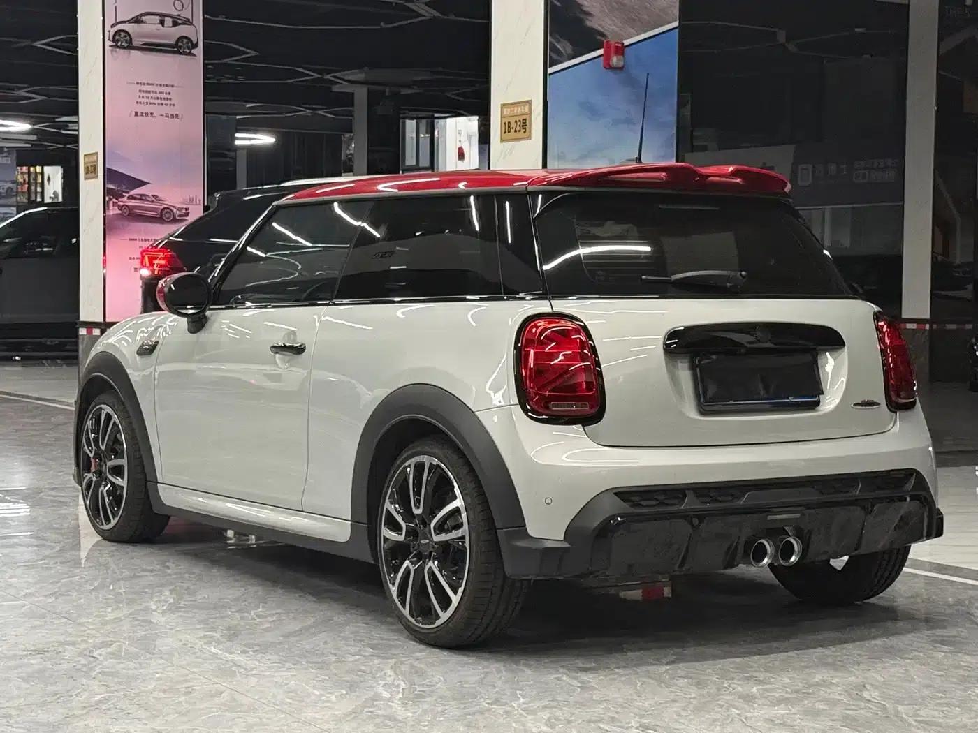 MINI JCW 2023 2.0T JOHN COOPER WORKS ALL-IN — миниатюра 6