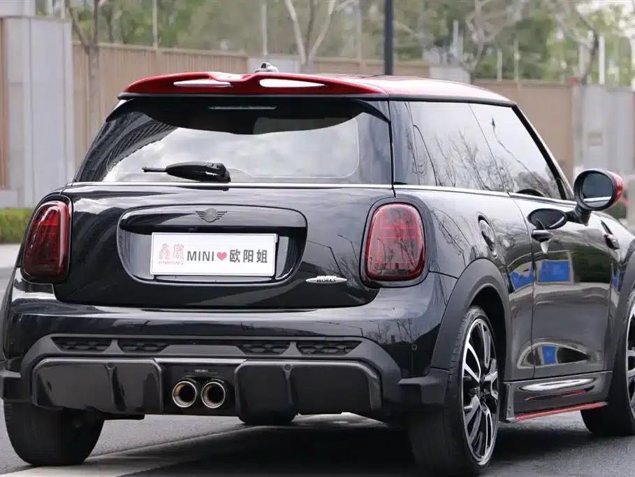 MINI JCW 2023 2.0T JOHN COOPER WORKS ALL-IN — миниатюра 4