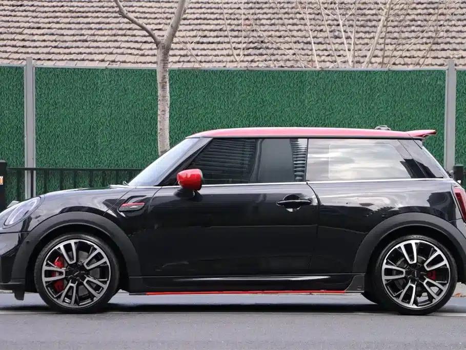 MINI JCW 2023 2.0T JOHN COOPER WORKS ALL-IN — миниатюра 9