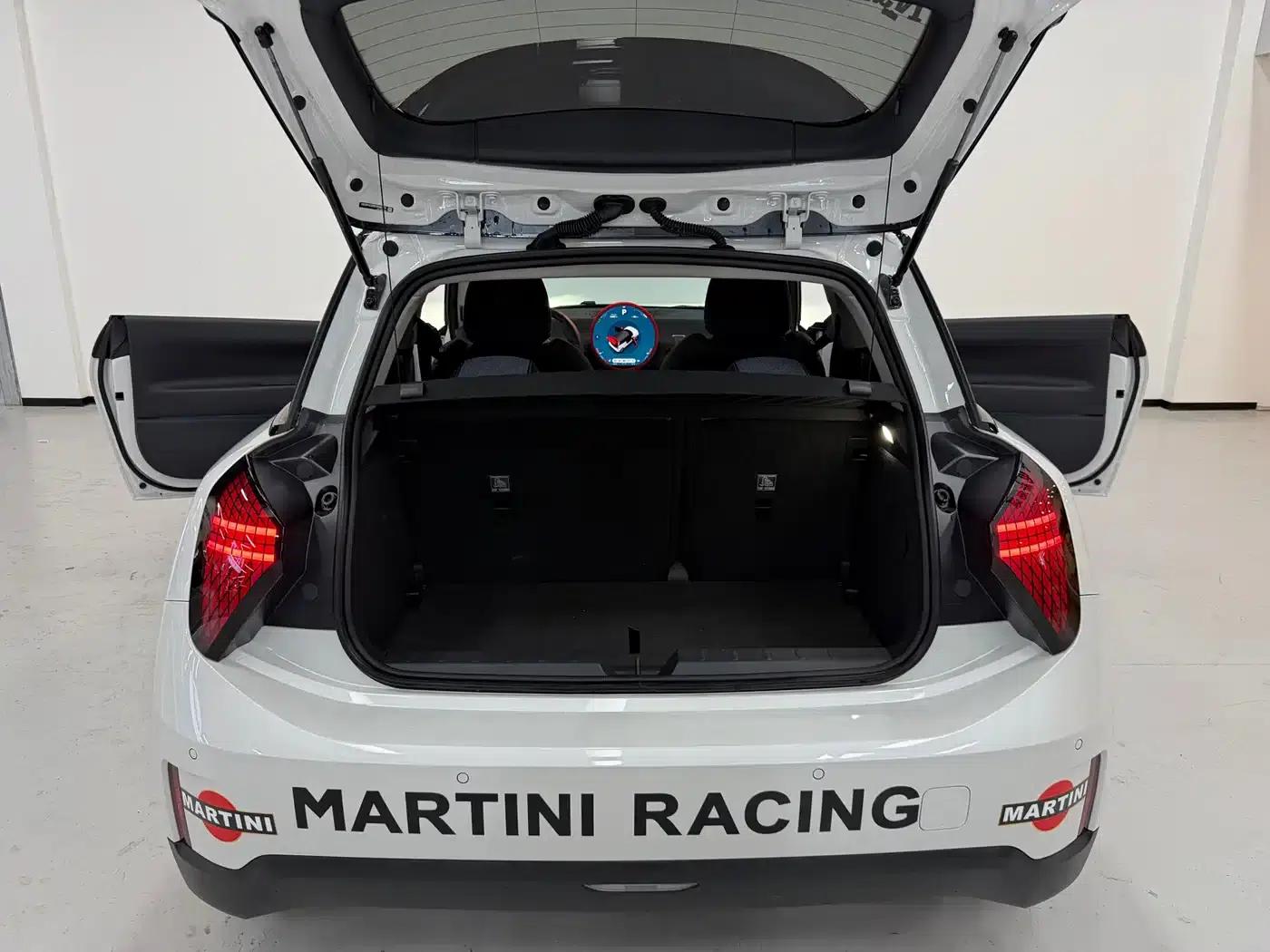 2025 Electric MINI Cooper (Facelift) - 466km/h - Classic Style — миниатюра 12
