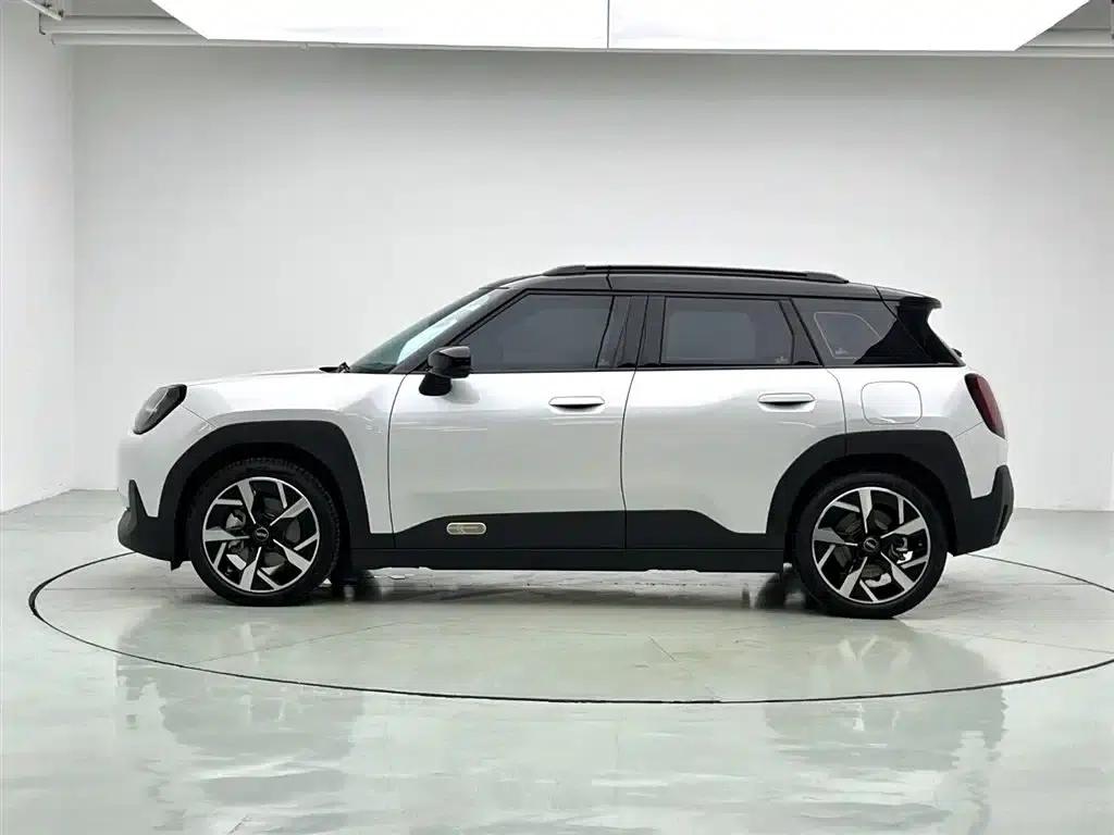 2025 Electric MINI Aceman E Classic — миниатюра 7
