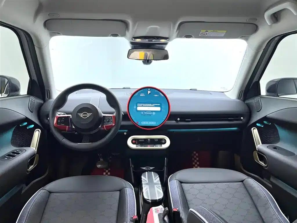 2025 Electric MINI Aceman E Classic — миниатюра 9