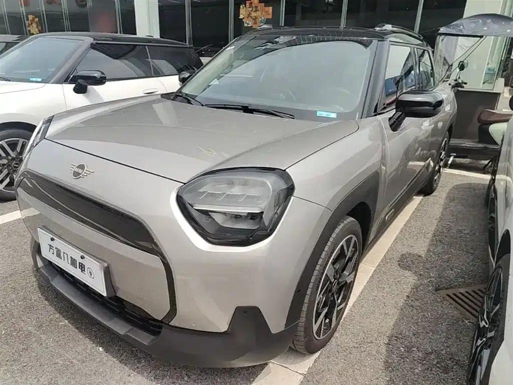 2024 Electric MINI Aceman E Classic — миниатюра 2