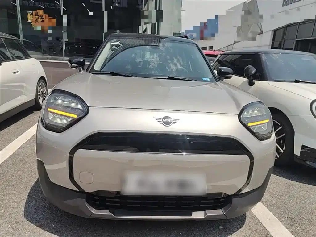 2024 Electric MINI Aceman E Classic — миниатюра 3