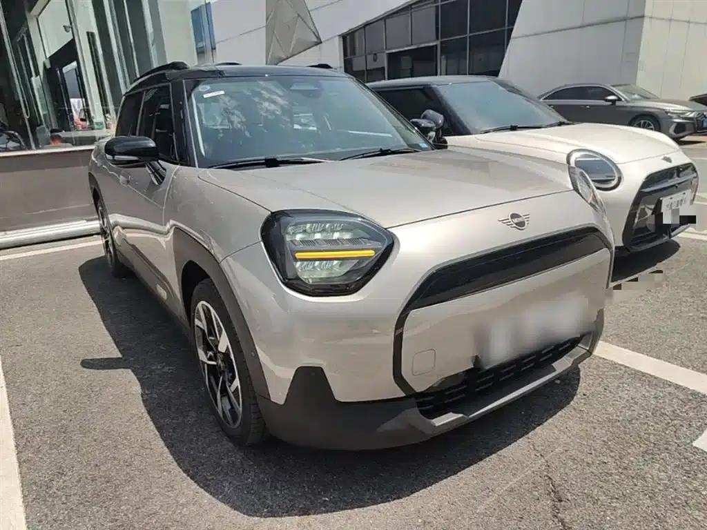 2024 Electric MINI Aceman E Classic — миниатюра 4