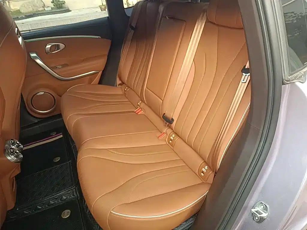 ORA Lightning Cat 2022 555km Luxury Edition — миниатюра 17