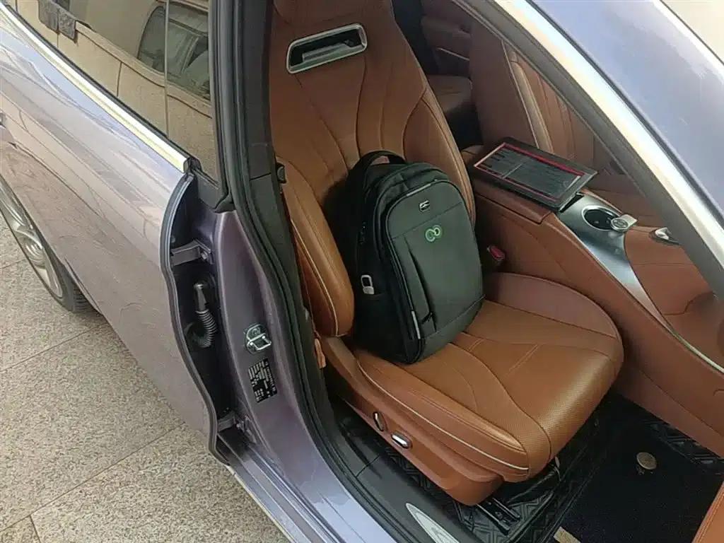 ORA Lightning Cat 2022 555km Luxury Edition — миниатюра 25