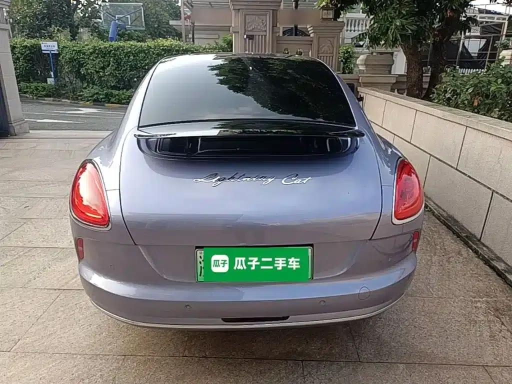 ORA Lightning Cat 2022 555km Luxury Edition — миниатюра 6