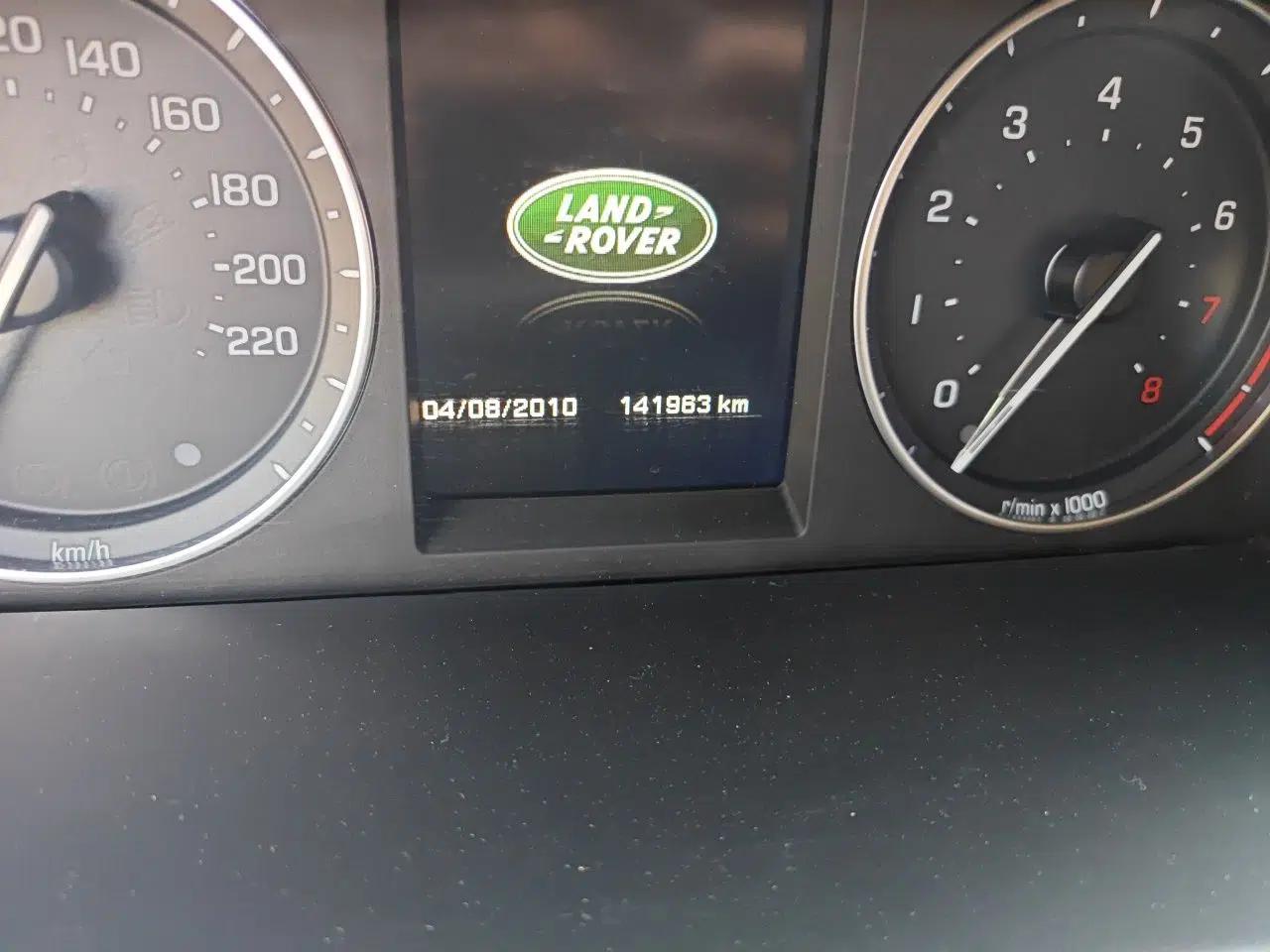 Land Rover Freelander 2 2013 2.0T Si4 HSE Gasoline Version — миниатюра 13