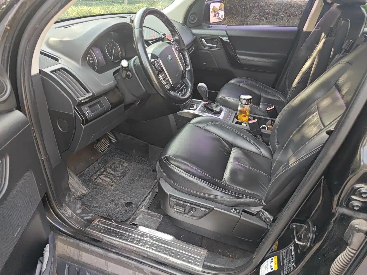 Land Rover Freelander 2 2013 2.0T Si4 HSE Gasoline Version — миниатюра 16